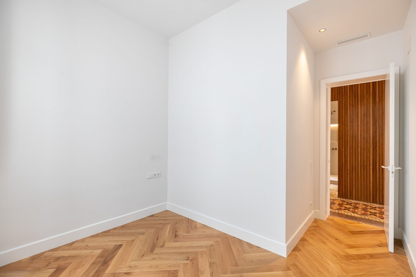 Apartamento en Barcelona, España 3 dormitorios,  No. 140990