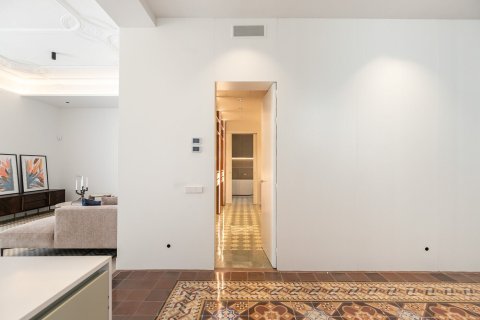 Lägenhet till salu i Barcelona, Spanien 3 sovrum, Nr. 140990 - foto 22