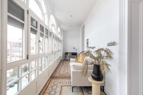 Lägenhet till salu i Barcelona, Spanien 3 sovrum, Nr. 140990 - foto 4