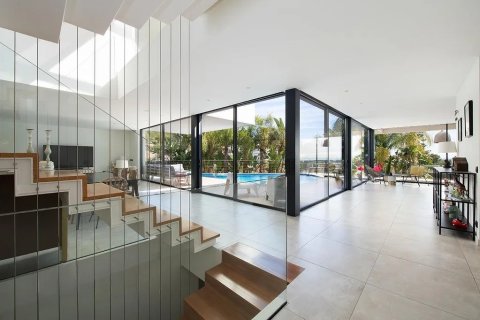 Продажа дома в Кастельдефельс, Барселона, Испания 6 спален, 407м2 №140993 - фото 7