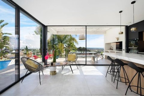 Продажа дома в Кастельдефельс, Барселона, Испания 6 спален, 407м2 №140993 - фото 12