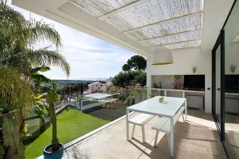 Продажа дома в Кастельдефельс, Барселона, Испания 6 спален, 407м2 №140993 - фото 15