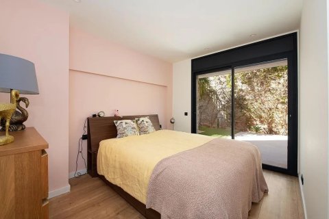 Продажа дома в Кастельдефельс, Барселона, Испания 6 спален, 407м2 №140993 - фото 16