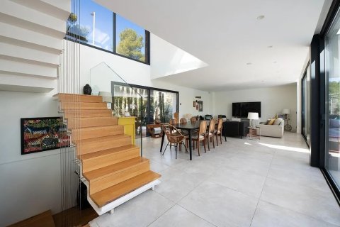 Продажа дома в Кастельдефельс, Барселона, Испания 6 спален, 407м2 №140993 - фото 8