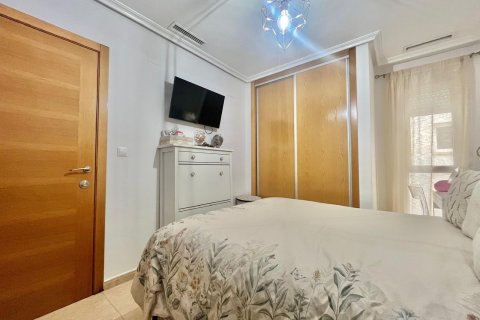 Apartamento en venta en Torrevieja, Alicante, España 3 dormitorios, 86 m2 No. 144662 - foto 10
