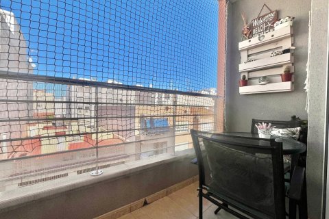 Apartamento en venta en Torrevieja, Alicante, España 3 dormitorios, 86 m2 No. 144662 - foto 4