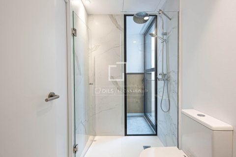 Apartment for sale in Barcelona, Spain 2 bedrooms, 107 sq.m. No. 192648 - photo 17