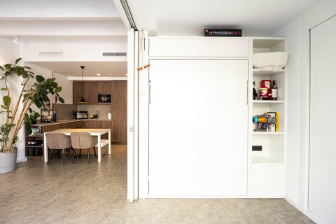 Apartment for sale in Barcelona, Spain 2 bedrooms, 95 sq.m. No. 192649 - photo 7