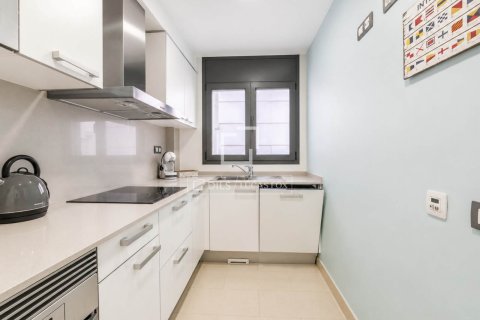 Apartment for sale in Sitges, Barcelona, Spain 2 bedrooms, 89 sq.m. No. 192652 - photo 4