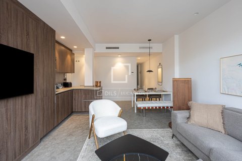Apartment for sale in Barcelona, Spain 2 bedrooms, 107 sq.m. No. 192646 - photo 3