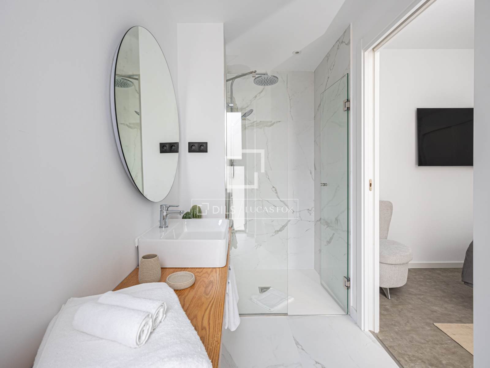 Huoneisto Barcelona, Espanja 2 makuuhuonetta, 107 m2 No. 192646