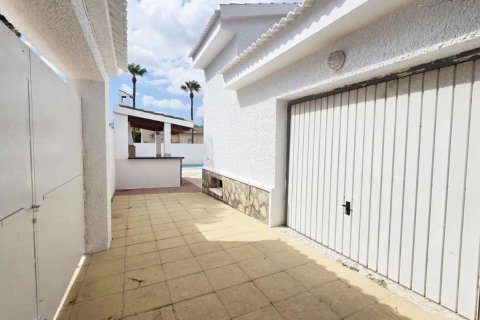 Villa à vendre Rojales, Alicante, Espagne, 4 chambres, 190 m2 No. 137763 - photo 8
