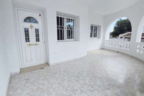 Villa à vendre Rojales, Alicante, Espagne, 4 chambres, 190 m2 No. 137763 - photo 23
