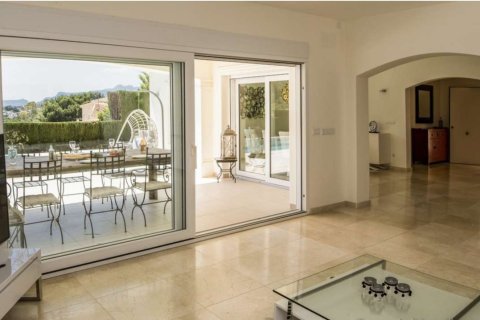 Villa for sale Moraira, Alicante, Spain 4 bedrooms, 373 sq.m. No. 137764 - photo 15