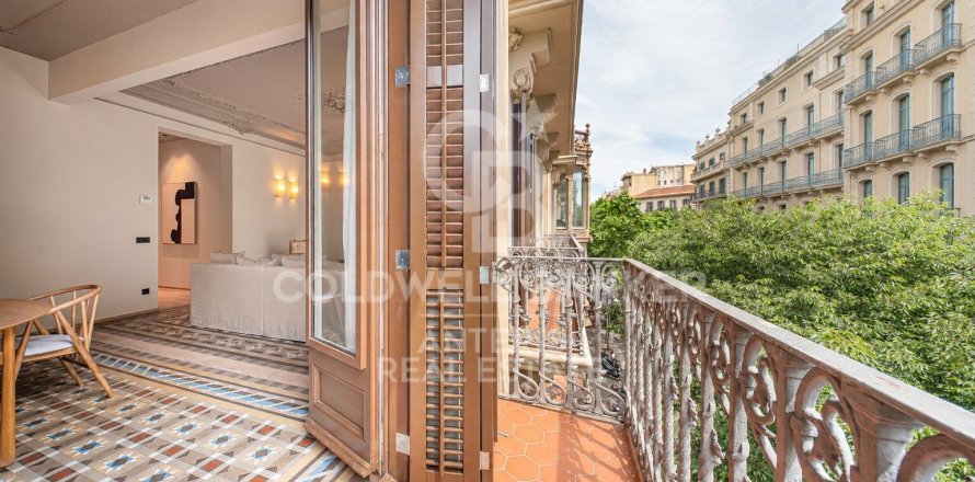Apartment à Barcelona, Espagne 3 chambres, 183 m2 No. 178629