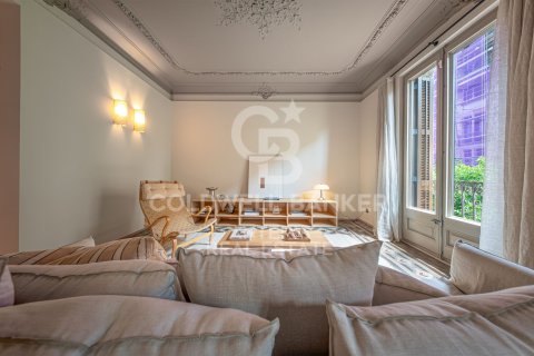 Apartment à vendre à Barcelona, Espagne, 3 chambres, 183 m2 No. 178629 - photo 26