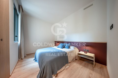 Apartment à vendre à Barcelona, Espagne, 3 chambres, 183 m2 No. 178629 - photo 14