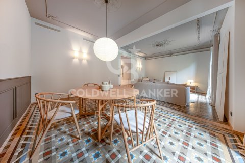 Apartment à vendre à Barcelona, Espagne, 3 chambres, 183 m2 No. 178629 - photo 4