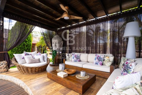 Villa à vendre à Alcanar, Tarragona, Espagne, 4 chambres, 424 m2 No. 178628 - photo 3
