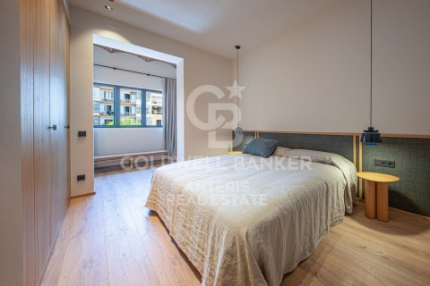 Apartment à vendre à Barcelona, Espagne, 4 chambres, 190 m2 No. 178630 - photo 25