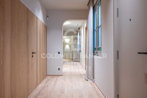 Apartment à vendre à Barcelona, Espagne, 4 chambres, 190 m2 No. 178630 - photo 11