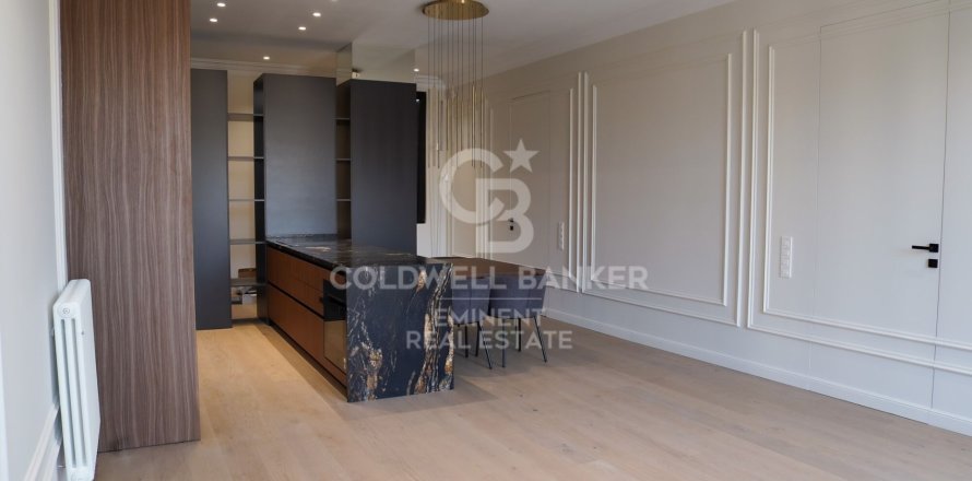 Apartment à Barcelona, Espagne 2 chambres, 105 m2 No. 178631