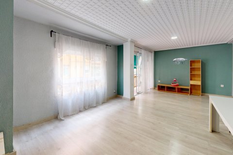 Apartment à vendre à Valencia, Espagne, 3 chambres, 65 m2 No. 140713 - photo 2