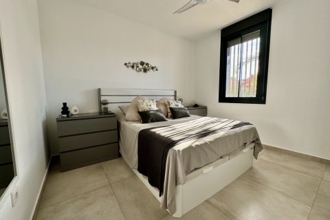 Huoneisto myytävänä Mar De Cristal, Murcia, Espanja, 3 makuuhuonetta, 90 m2 No. 140711 - kuva 8