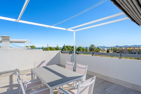 Villa till salu i Alicante, Spanien 4 sovrum, 212 kvm. Nr. 140710 - foto 21