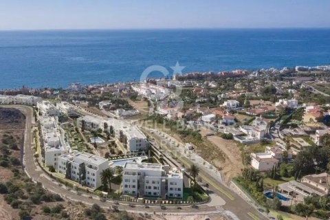Apartment à vendre à Estepona, Malaga, Espagne, 3 chambres, 13136 m2 No. 158980 - photo 11