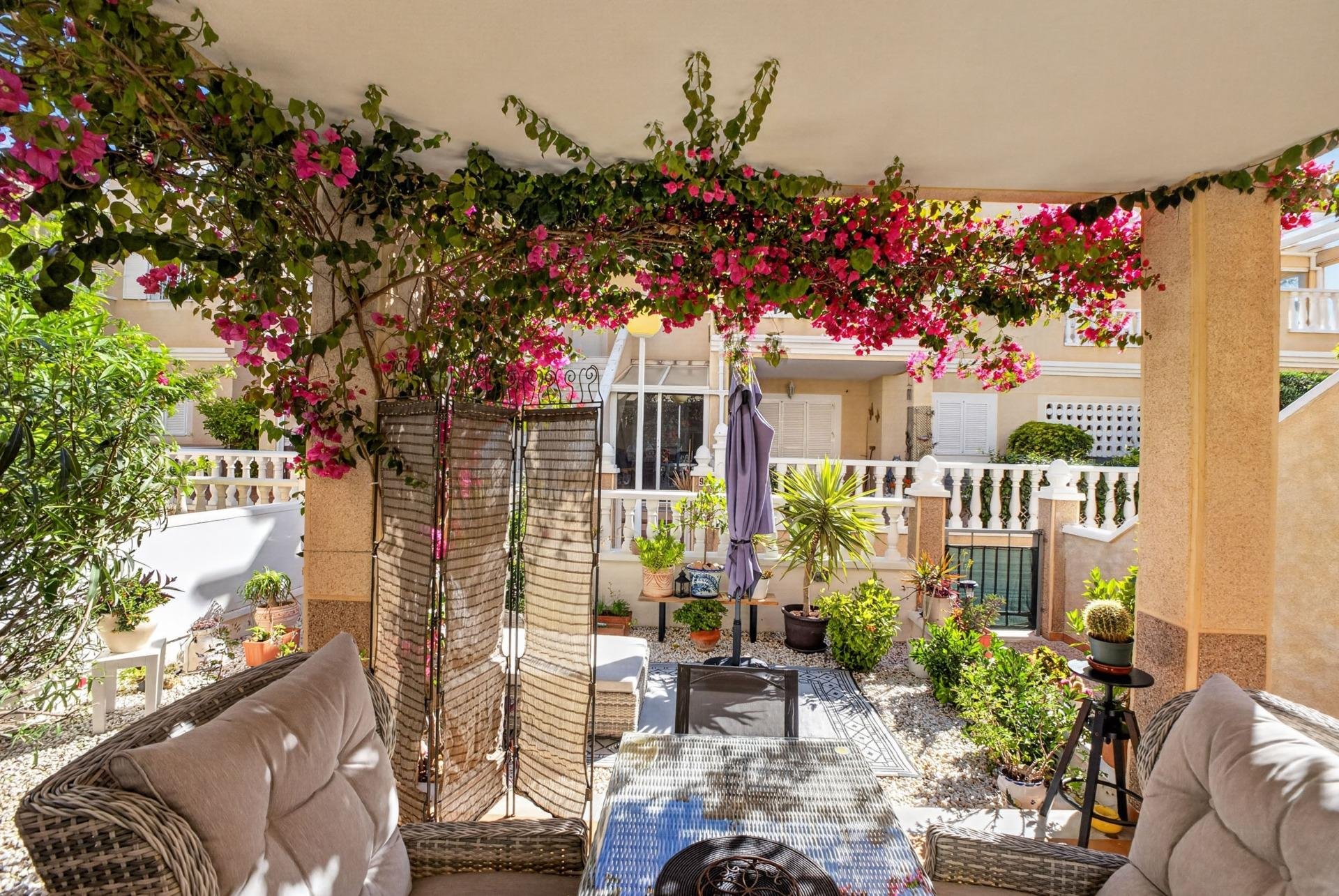 Bungalo Punta Prima, Alicante, Spānijā 1 istaba, 55 m2 Nr. 168561
