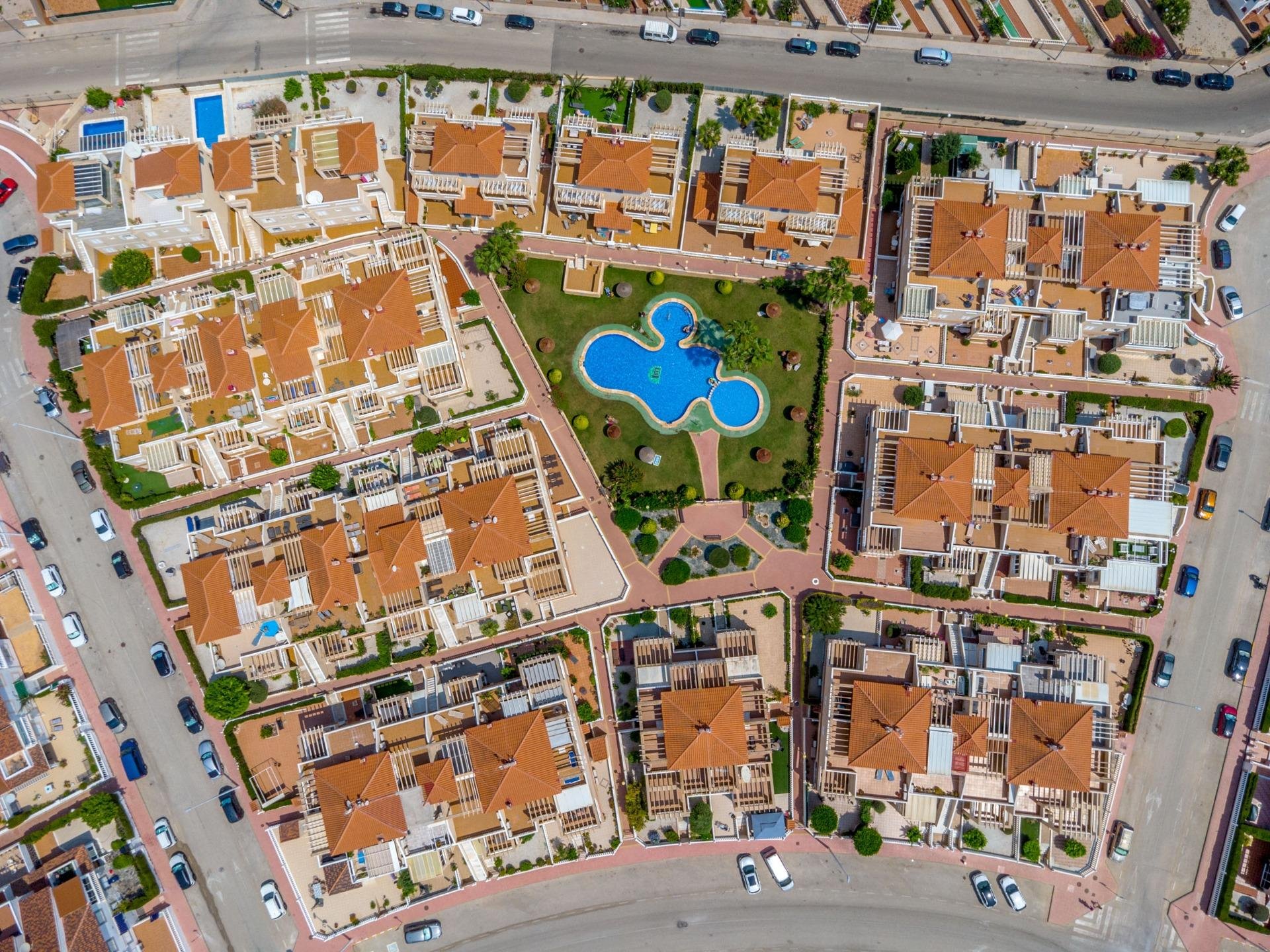 Bungalo Punta Prima, Alicante, Spānijā 1 istaba, 55 m2 Nr. 168561