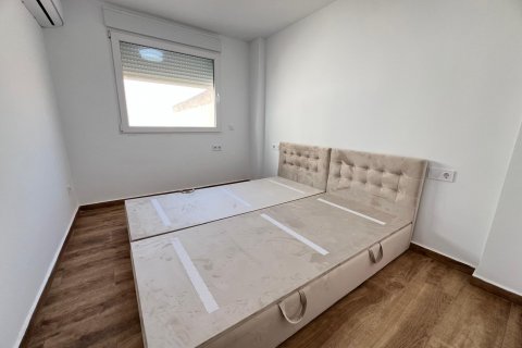 Apartment for sale Torrevieja, Alicante, Spain 3 bedrooms, 100 sq.m. No. 116236 - photo 17