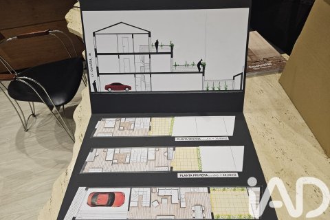 Tontti myytävänä Granollers, Barcelona, Espanja , 94 m2 No. 185808 - kuva 3