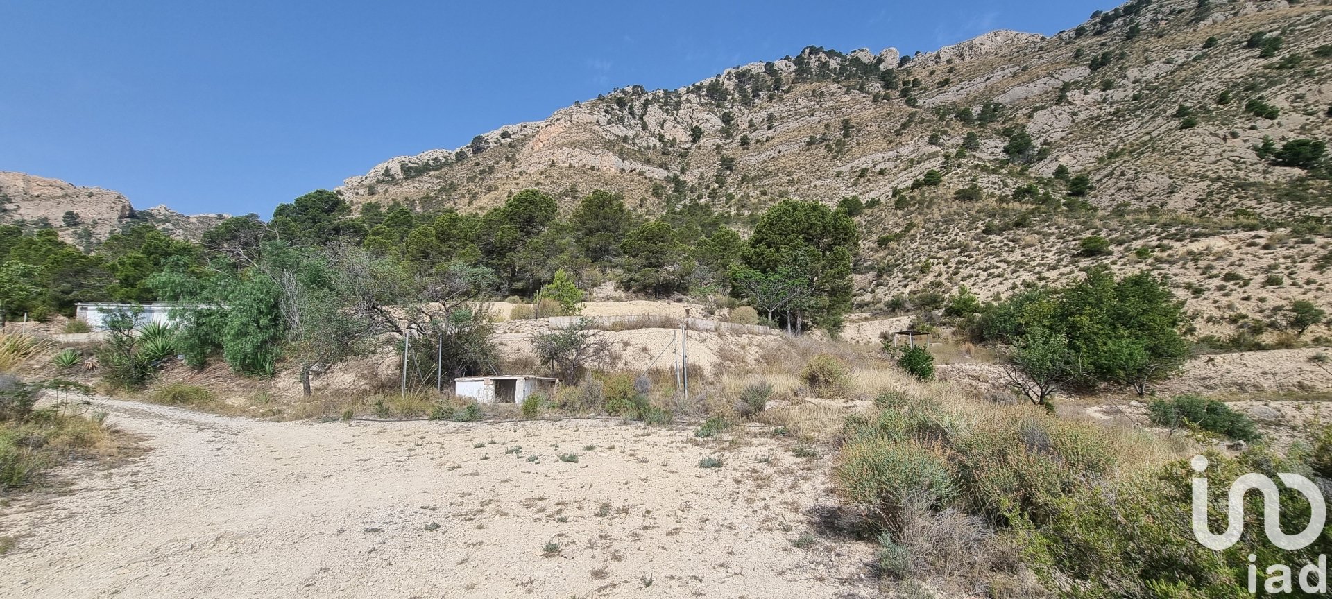 Land plot à Jijona, Alicante, Espagne 88778 m2 No. 185811