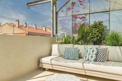 Penthouse w Barcelona, Hiszpania 3 sypialnie, 98 mkw. nr 166331 – zdjęcie 10