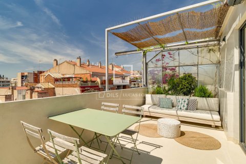 Penthouse w Barcelona, Hiszpania 3 sypialnie, 98 mkw. nr 166331