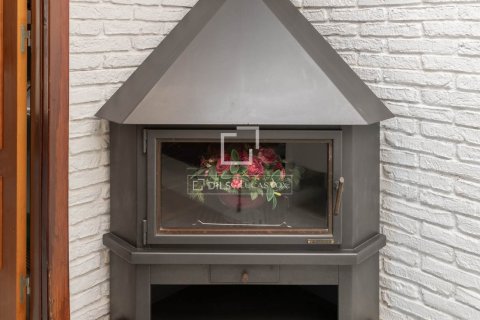 Huvila myytävänä Bellaterra, Barcelona, Espanja, 7 makuuhuonetta, 437 m2 No. 166329 - kuva 12