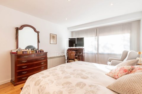 Huvila myytävänä Bellaterra, Barcelona, Espanja, 7 makuuhuonetta, 437 m2 No. 166329 - kuva 20