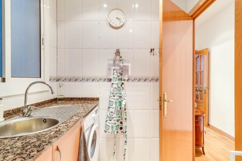 Apartamento en venta en Barcelona, España 2 dormitorios, 70 m2 No. 166332 - foto 25