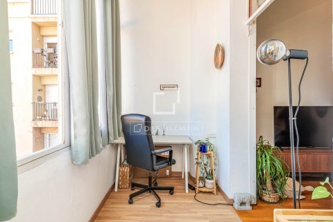 Apartamento en venta en Barcelona, España 2 dormitorios, 70 m2 No. 166332 - foto 7