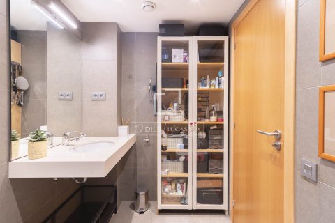 Apartamento en venta en Barcelona, España 3 dormitorios, 102 m2 No. 166327 - foto 24