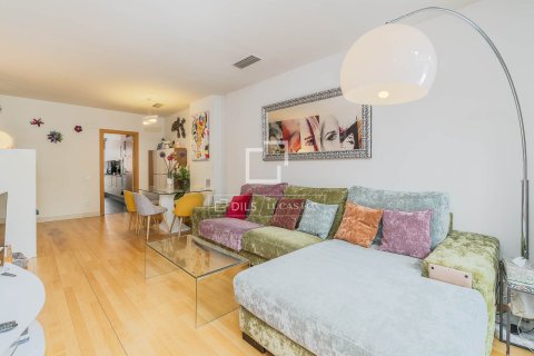 Apartamento en venta en Barcelona, España 3 dormitorios, 90 m2 No. 166330 - foto 7