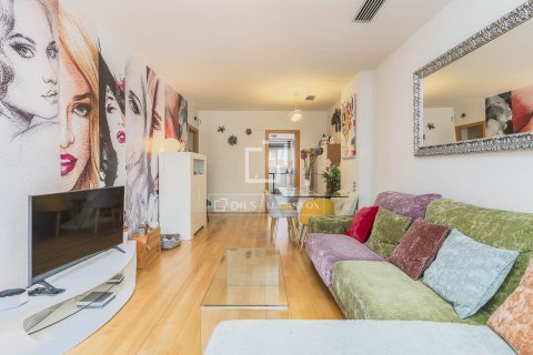 Apartamento en venta en Barcelona, España 3 dormitorios, 90 m2 No. 166330 - foto 6