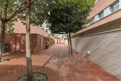 Apartamento en venta en Barcelona, España 3 dormitorios, 90 m2 No. 166330 - foto 29