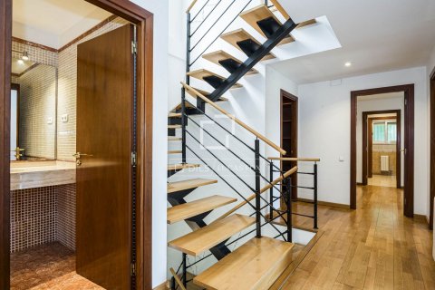 Villa in vendita a La Floresta, Barcelona, Spagna 6 camere da letto, 353 mq. N° 166333 - foto 26