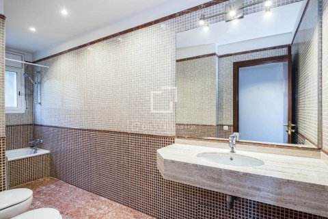 Villa in vendita a La Floresta, Barcelona, Spagna 6 camere da letto, 353 mq. N° 166333 - foto 27