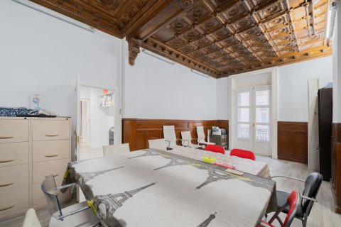 Apartamento en venta Madrid, España 7 dormitorios, 310 m2 No. 119774 - foto 28
