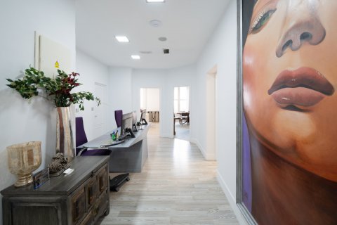 Apartamento en venta Madrid, España 7 dormitorios, 310 m2 No. 119774 - foto 20