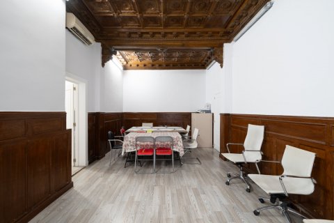 Apartamento en venta Madrid, España 7 dormitorios, 310 m2 No. 119774 - foto 29